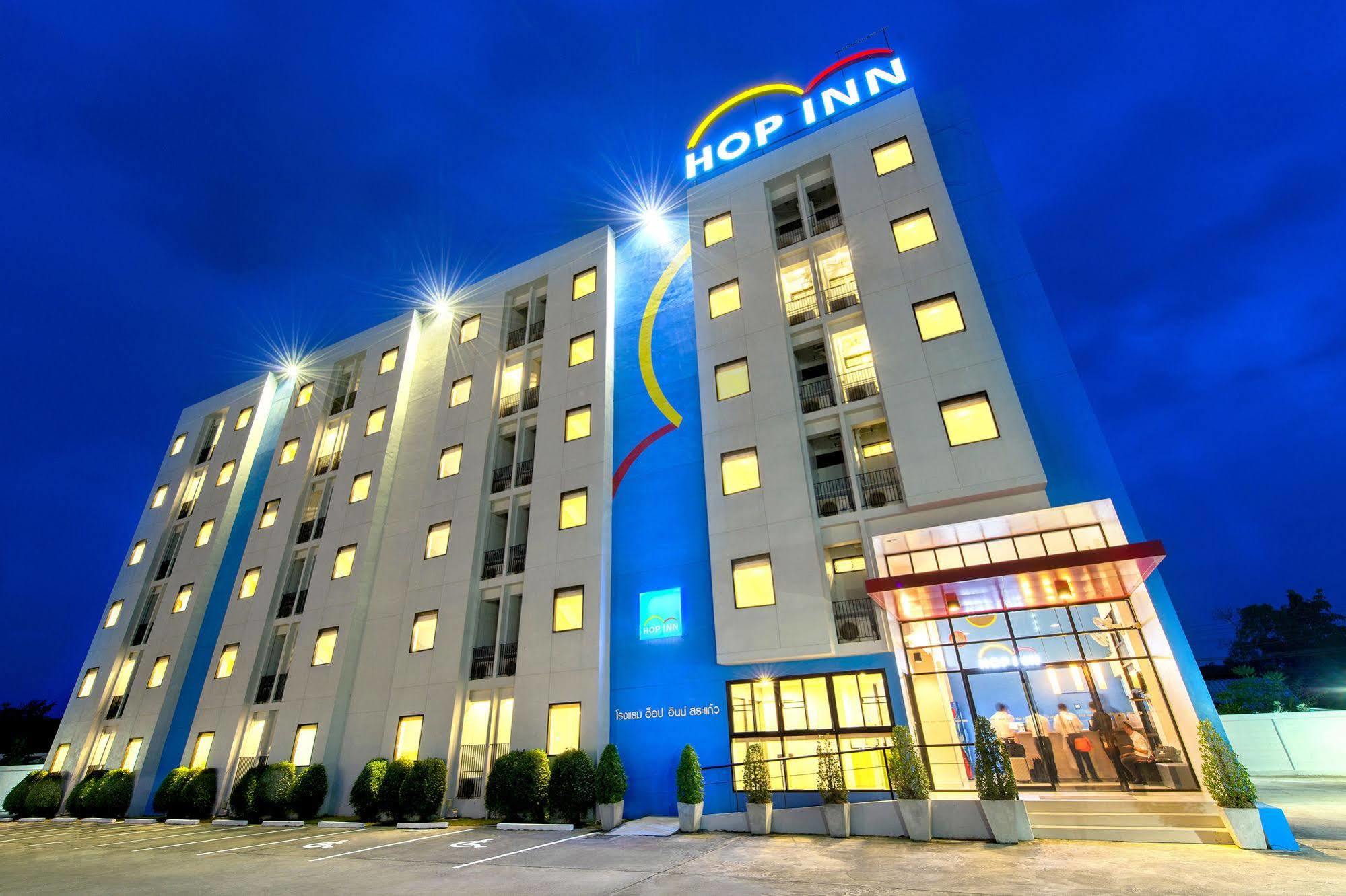 Hop Inn Phitsanulok Esterno foto